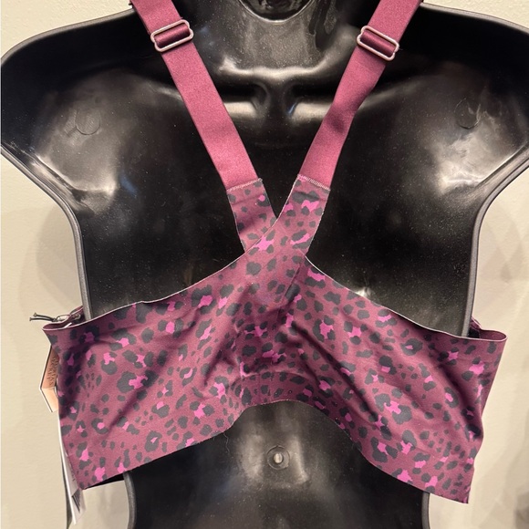 Victoria's Secret Purple Leopard Sports Bra 38DDD NWT - Picture 3 of 6